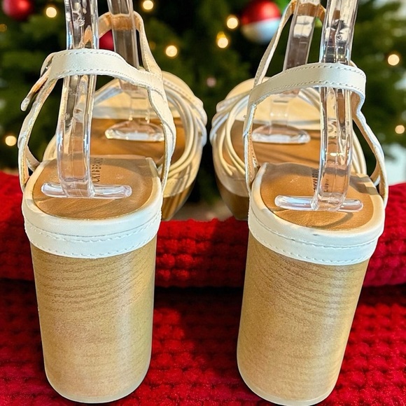 NWT Lucky Brand Women’s ‘Ismene’ Buckle Platform Heeled Sandals in “Vanilla” 11 - Picture 7 of 16